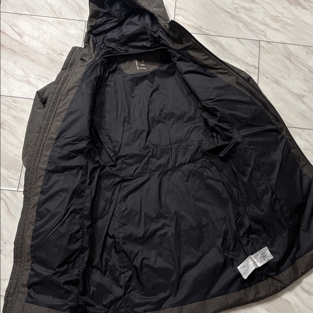 VGUC arcteryx ladies jacket - Picture 5 of 8